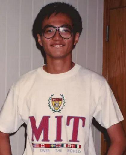 这个在西方臭名昭著的“援交”网站竟落地中国了