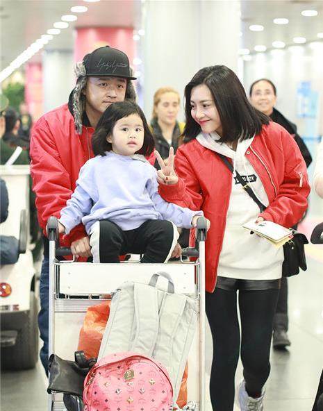 高晓松烟疤,高晓松烫烟疤