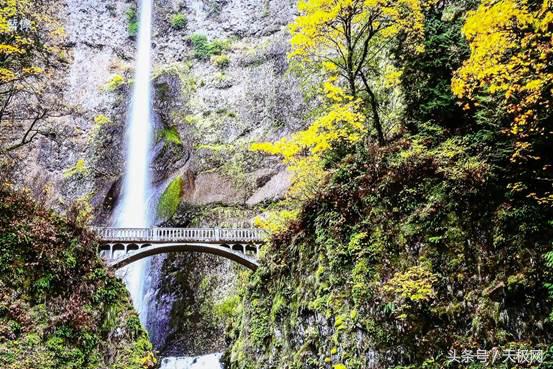 32寸ai智慧语音全面屏顶配电视,海信电视e72a