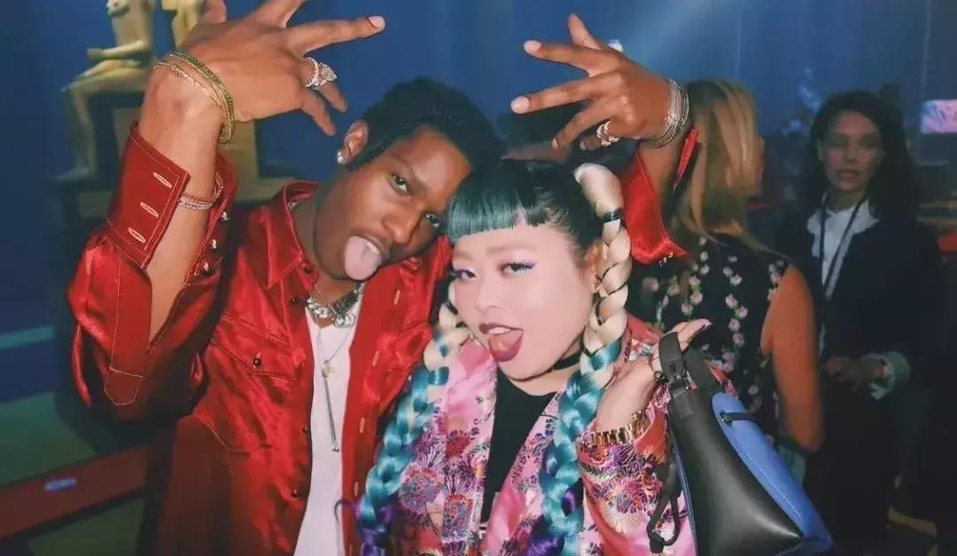 她体重200斤，却是岛国人气最高的女明星