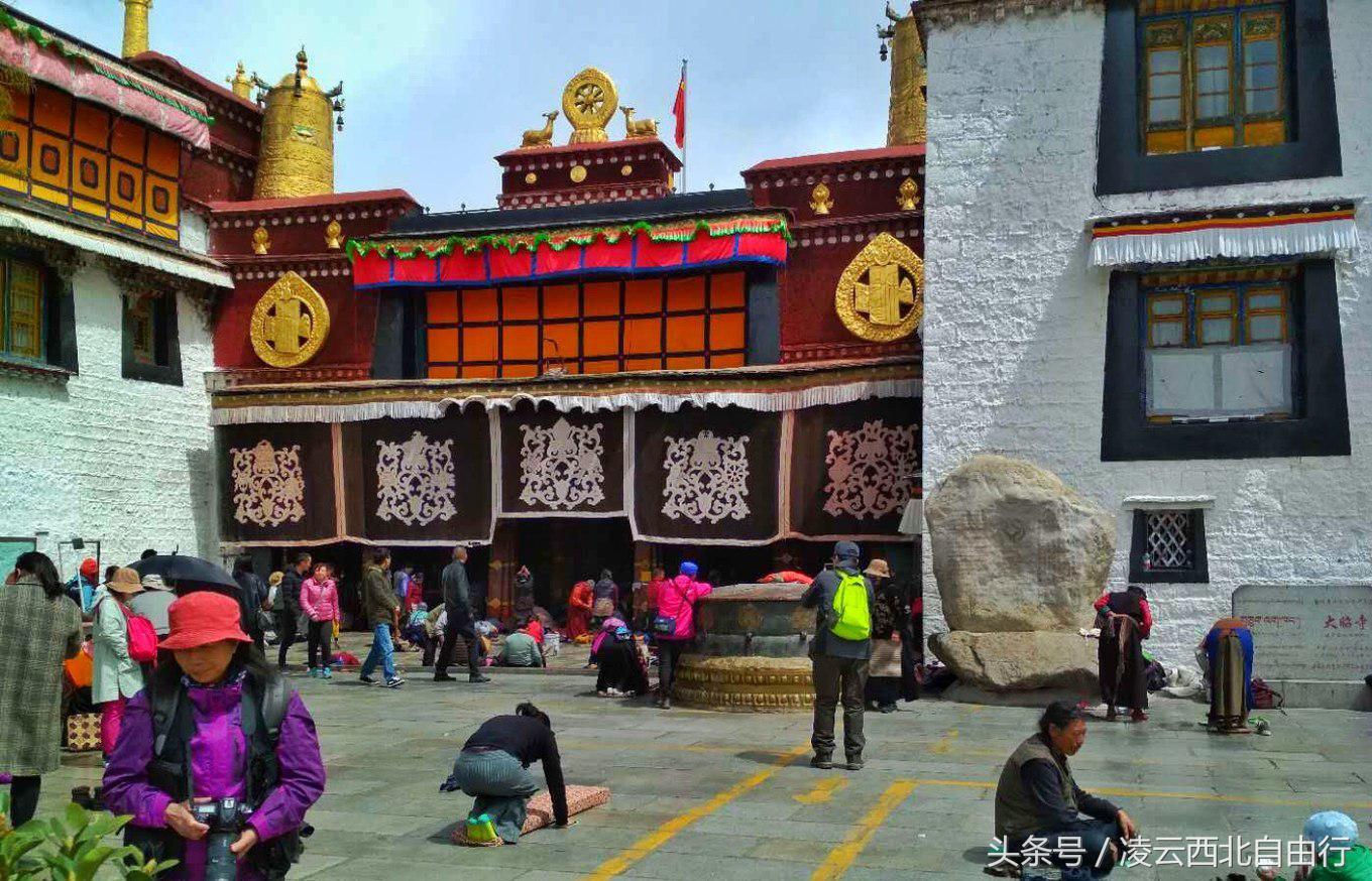 行，为寻三生三世桃花，却爱上了*藏西**的那抹蓝