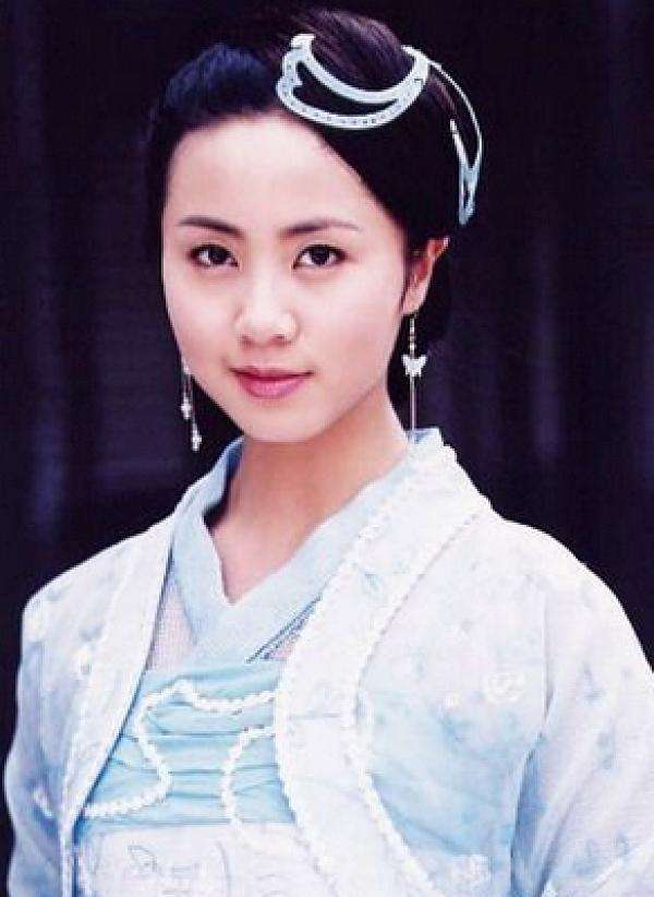 多多妈前后照片对比,多多妈照片大全