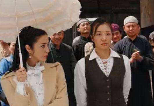 赵文卓黄飞鸿打洋人,赵文卓黄飞鸿腿功精彩合集