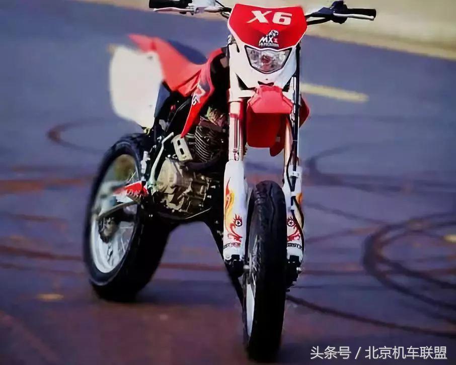 弯梁摩托车越野性能,能上牌的越野摩托车250和125介绍