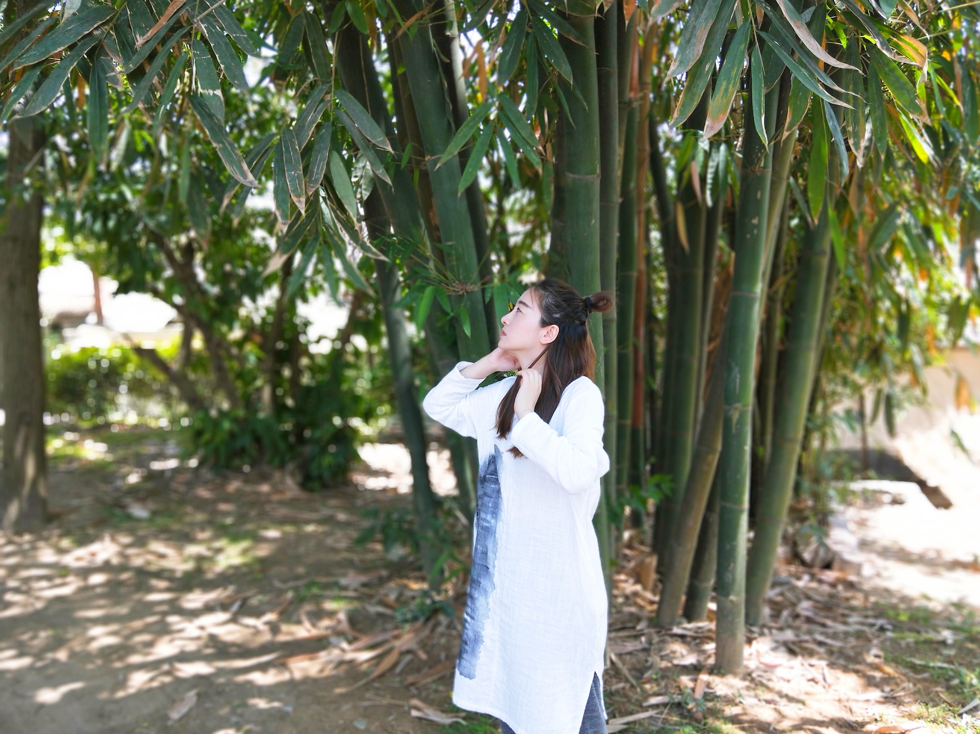 我去了成都向西50里的桃源村,朋友问我是不是去了日本?