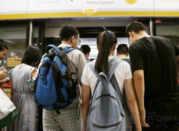 流量*党**来教你如何用“神器”阿里宝卡省钱