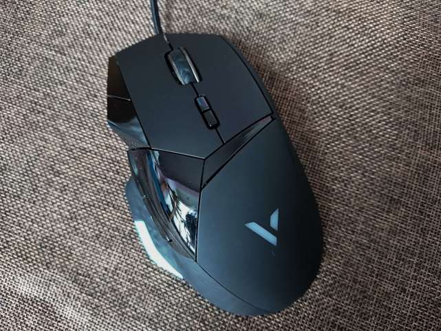 电竞黑科技怎么用,雷柏VT900电竞鼠标