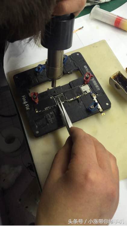 iphone6s内存太满导致无限白苹果,iphone6s内存不足无法开机