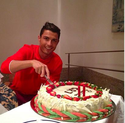 来看看c罗每天的早餐,c罗平时都吃什么饭