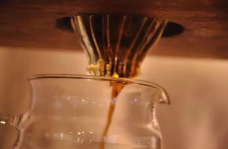 深更咖啡爱抚，我就让你睡不着哈哈！