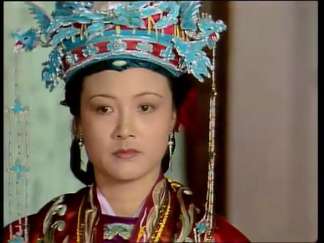 作为一个女人，正三品诰命夫人尤氏活得还不如赵姨娘？