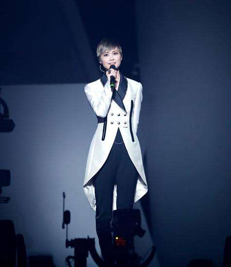 李宇春所有的综艺节目,李宇春四次春晚