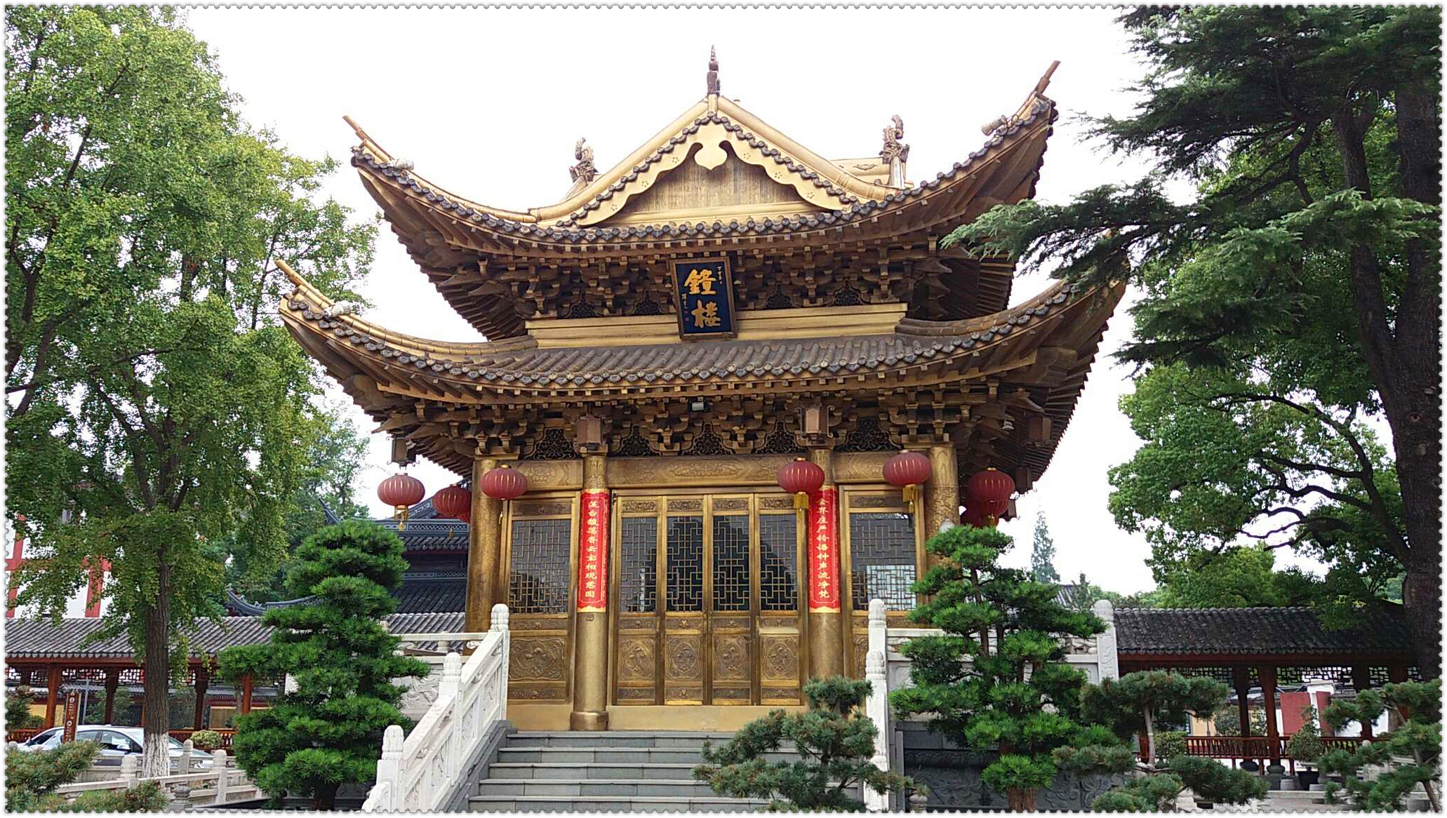 上海东林寺最高玉观音,上海东林寺五佛冠介绍