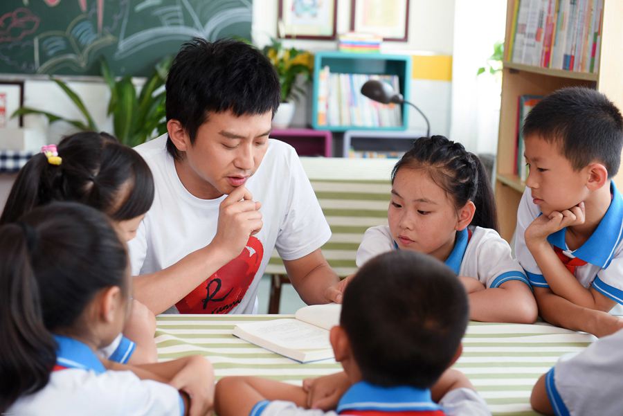 奔跑吧兄弟助力乡村小学,奔跑吧兄弟体育社新成员