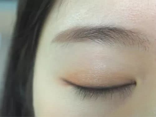 既好看又好用的眼影,5款眼影让眼妆更迷人