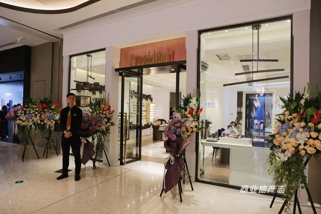 300张图片拼图,成都悠方可口可乐