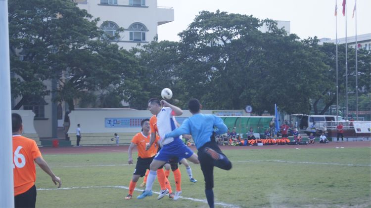 忠诚杯篮球赛海南点评,第一届忠诚杯足球联赛