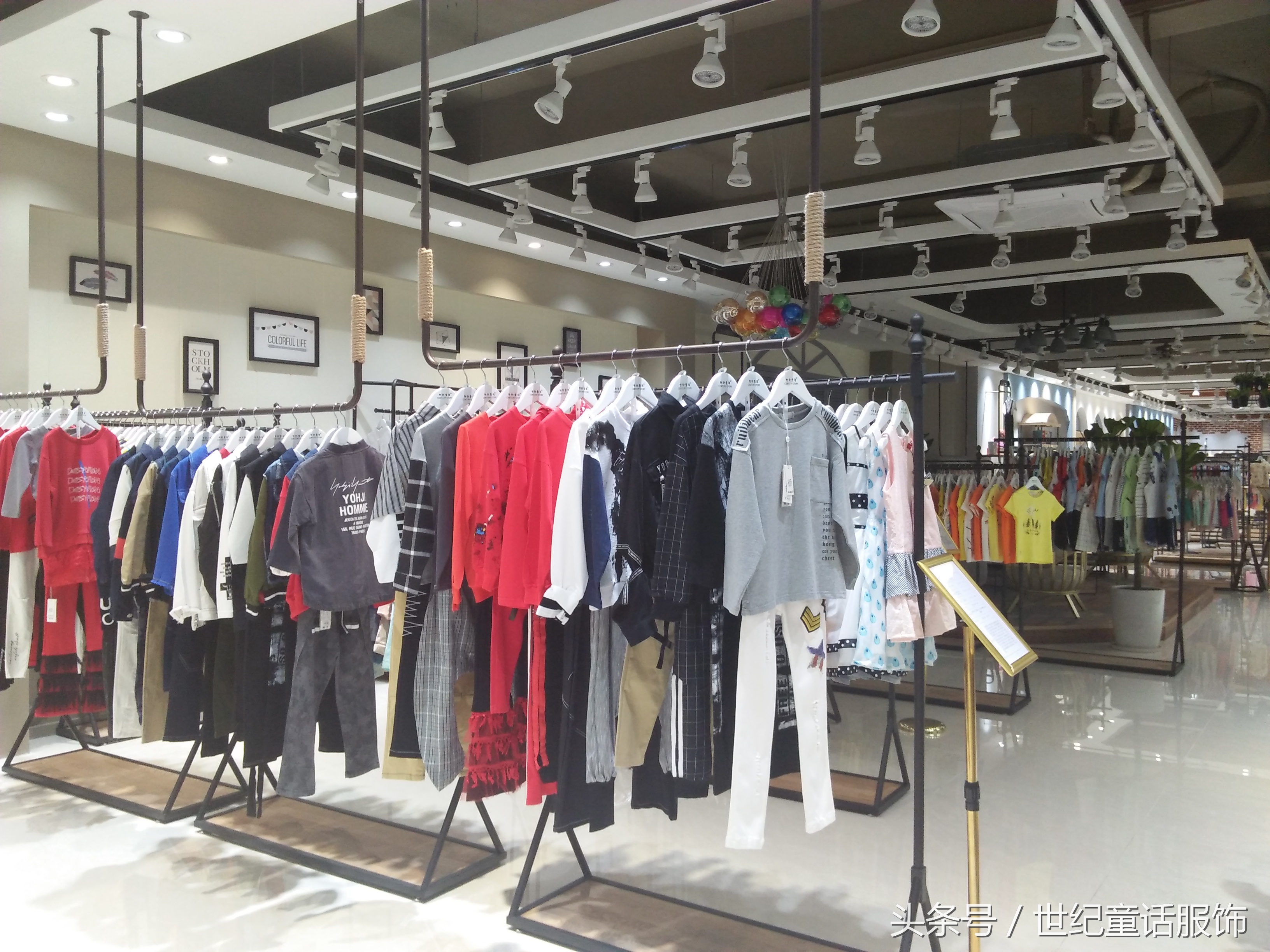 品牌童装尾货厂家直销一手货源,便宜性价比高的童装品牌推荐