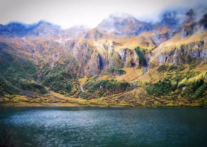 甘孜州有个很美的地方,四川甘孜之美