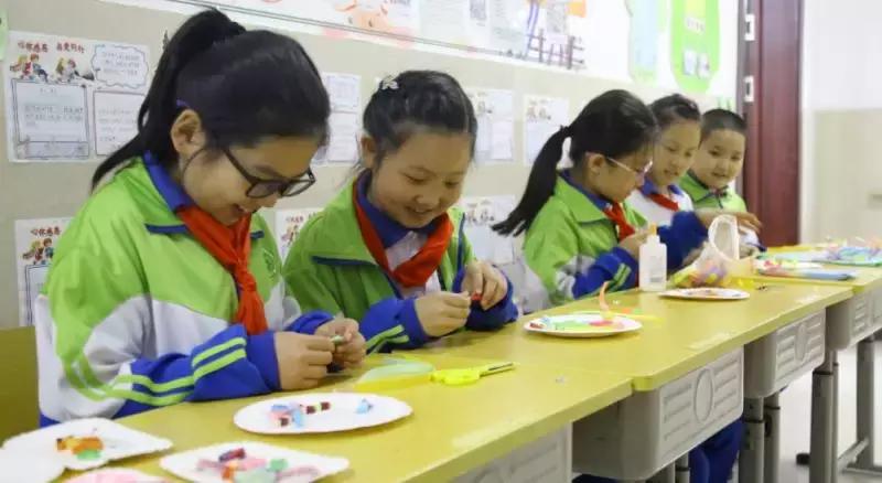 谁是长春曙光小学毕业哒？这所学校现在什么样了？