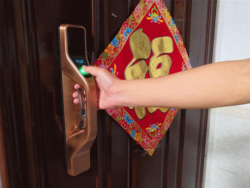 让你温馨港湾固若金汤——六孚方程式指纹防盗锁体验报告