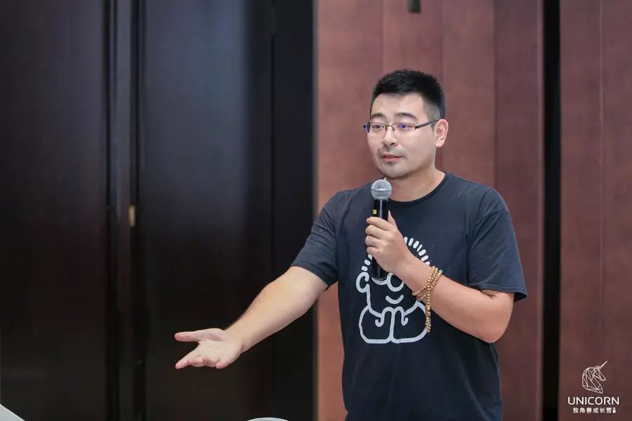 他找来浙大团队，用茶研发洗护用品，成了日本人都在代购的新国货