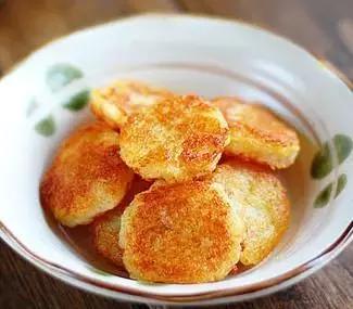 关于治疗宝宝腹泻的食疗食谱推荐,缓解婴儿拉肚子的食物