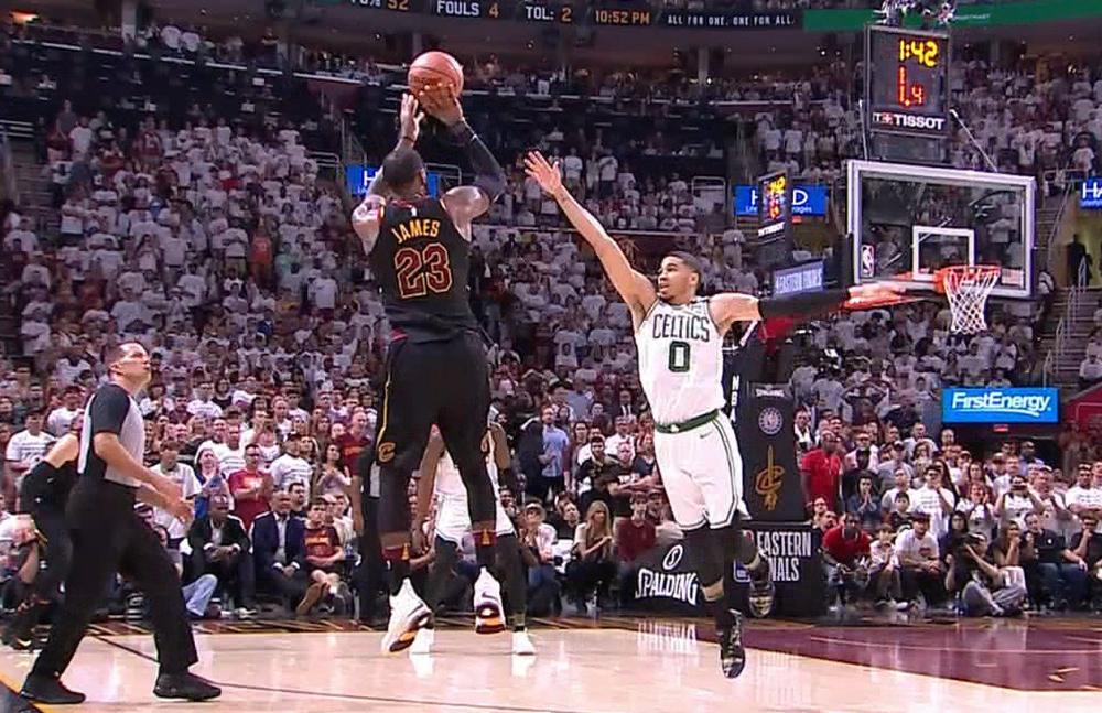 16年骑士1:3落后翻盘勇士,骑士为什么能3比1逆转勇士