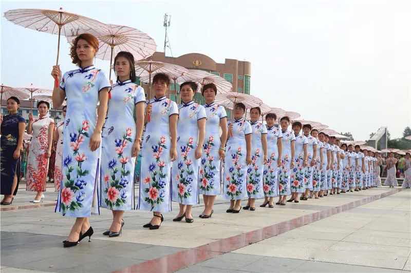 女dj穿旗袍打碟,旗袍美女dj