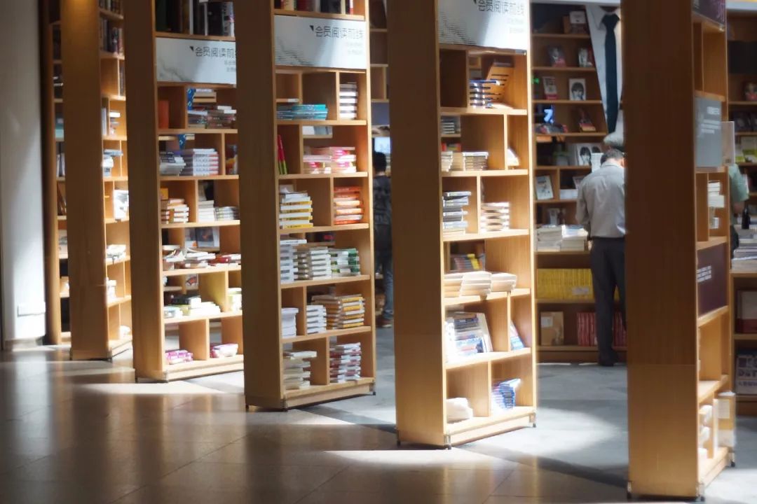 书城文化综合体布局,图书馆改造城市书屋