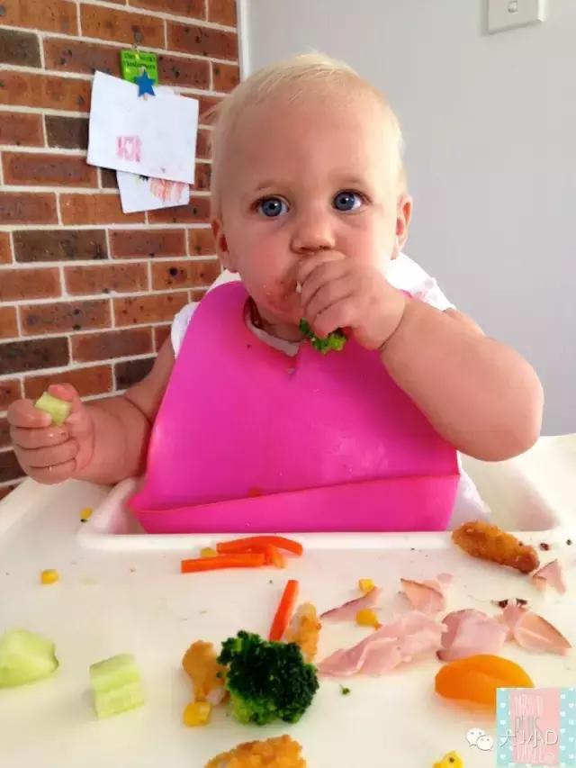 宝宝一天喝多少奶才够钙,宝宝一天喝多少最好