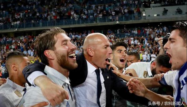 齐达内的又一次转身留给世界的感叹号