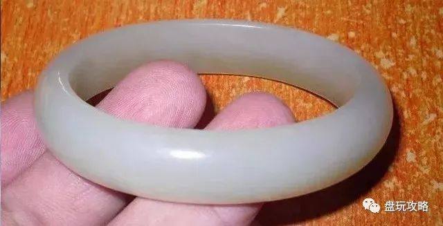 你养玉三年玉养你一生,三年人养玉十年玉养人正确吗