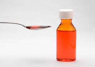 儿童常见慎用或禁用药物一览表,这些药千万别给孩子随意吃