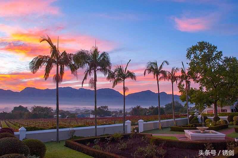 让人无法淡定的非洲SPA，黑人妹子让你体会什么是妙不可言！