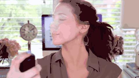 最好用的一款防晒喷雾,测评网红防晒喷雾抖音版