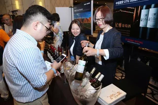 尼雅葡萄酒金色庄园特酿,尼雅葡萄酒价格表一览