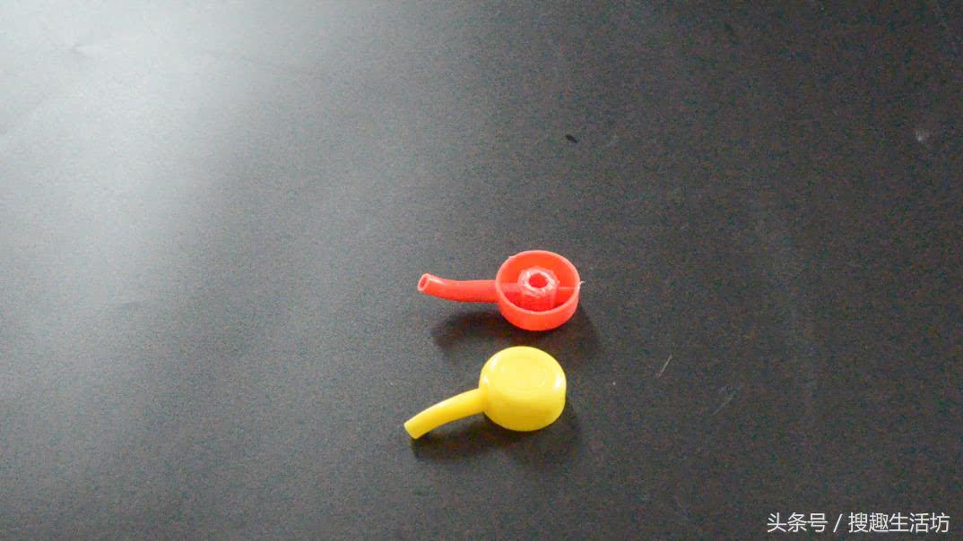 洗洁精瓶子放下面美观又不占地方,洗洁精瓶子放餐具