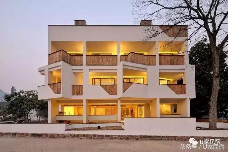 夕阳竹海泡泡浴，真不愧为当地大众点评和美团均排名第一的地方