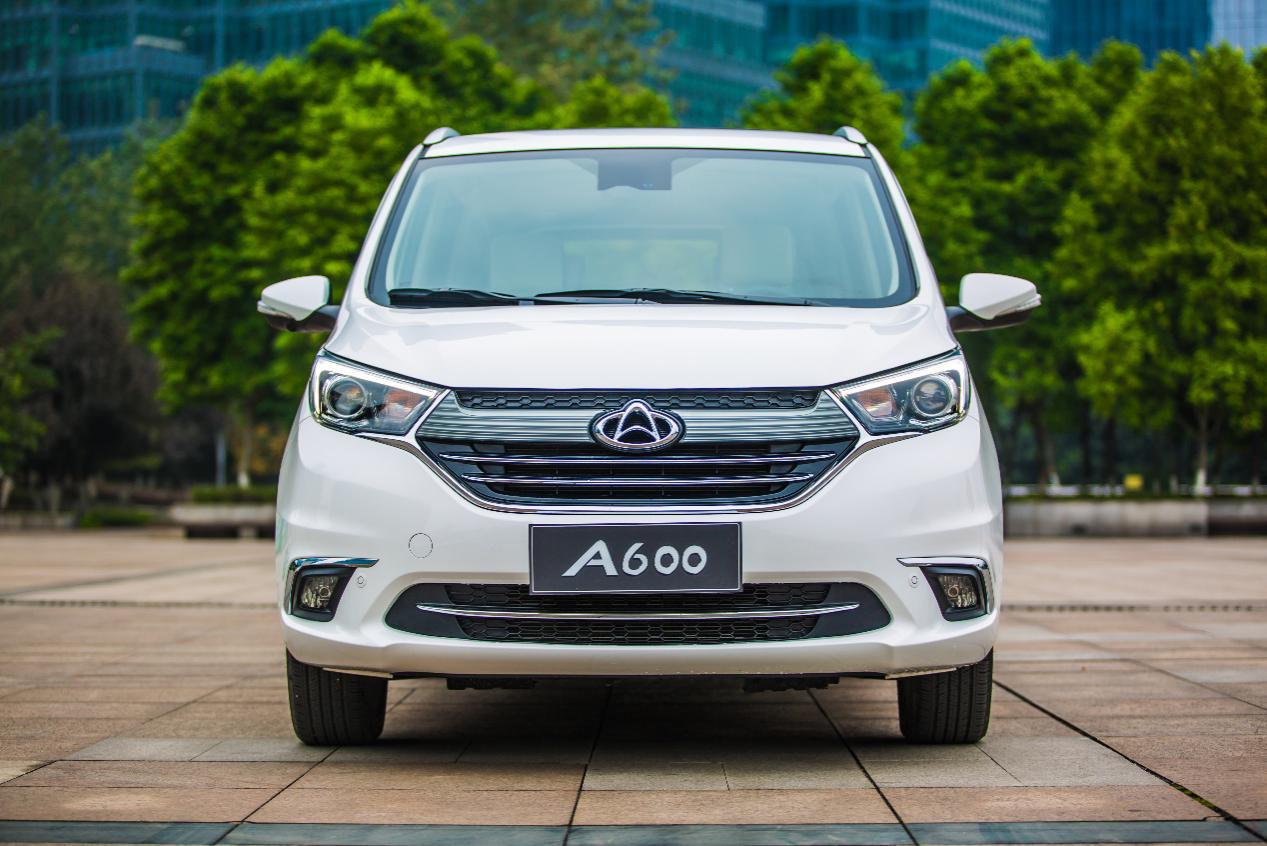 长安欧尚a600和宝骏360哪辆值得买,长安欧尚a600和宝骏360参数对比