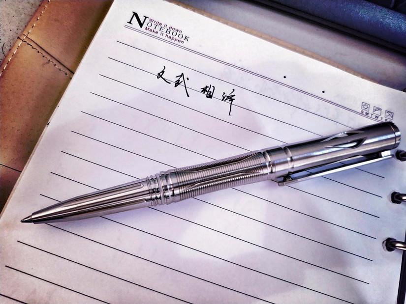 奈特科尔ntp31战术笔评测,奈特科尔ntp21战术笔评测