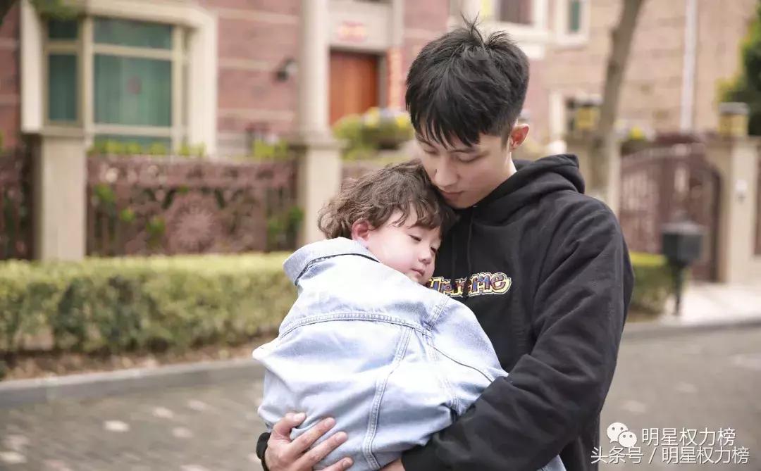 业务能力强还有高情商？这几位“国民男友”你们pick了嘛！