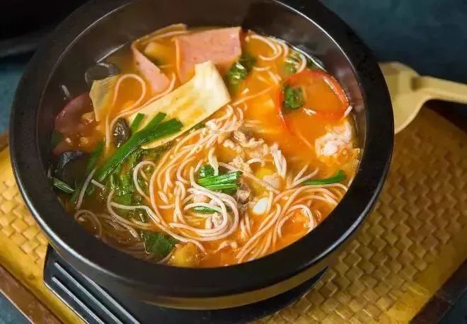 宝鸡到昆明的机票多少钱,宝鸡到昆明火车硬卧多少钱