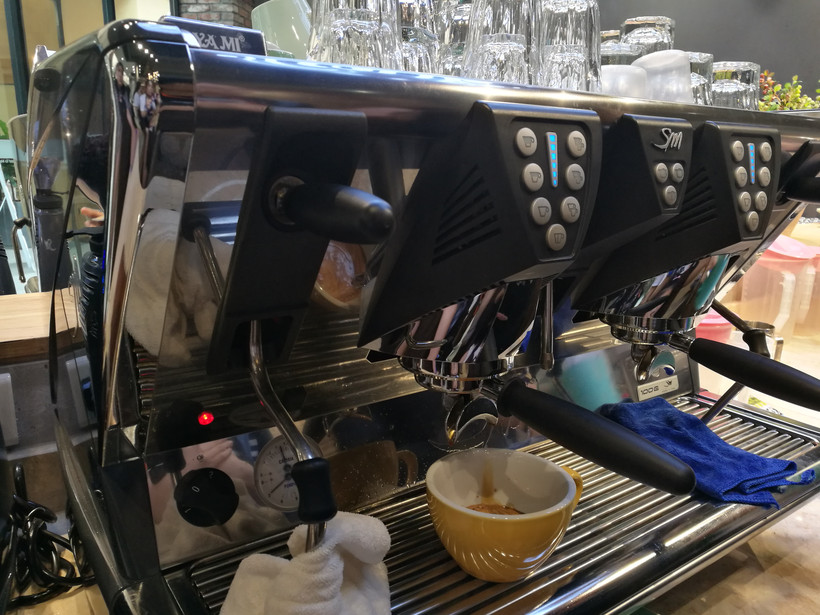 皇冠蛋糕工厂做什么,皇冠蛋糕工厂