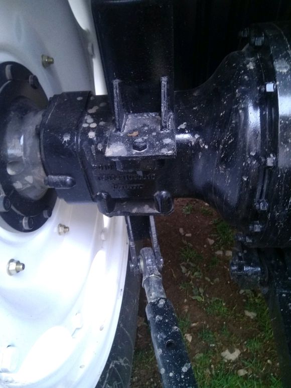 雷沃1604D拖拉机14万6，1804Q拖拉机13万7，朋友们我该怎么选？