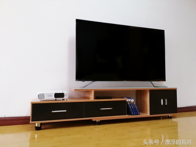 海信h55e75a花屏超薄电视,海信h55e3a是真4k电视吗