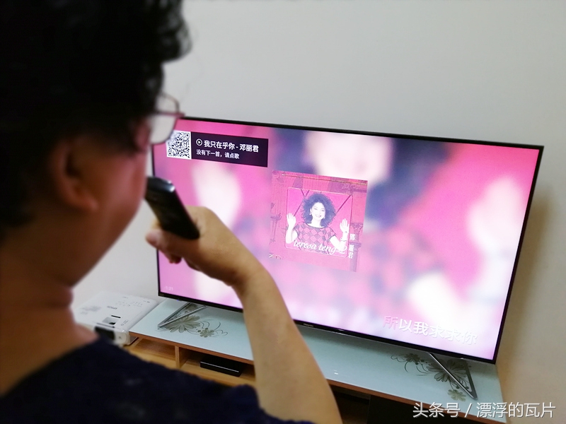 海信h55e75a花屏超薄电视,海信h55e3a是真4k电视吗