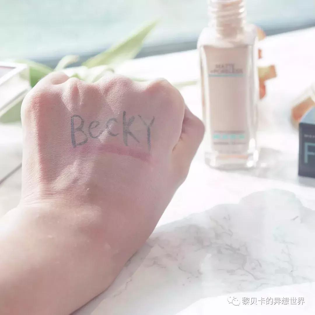 适合夏天用的粉底液遮瑕不脱妆,夏天脸部容易出汗适合哪个粉底液