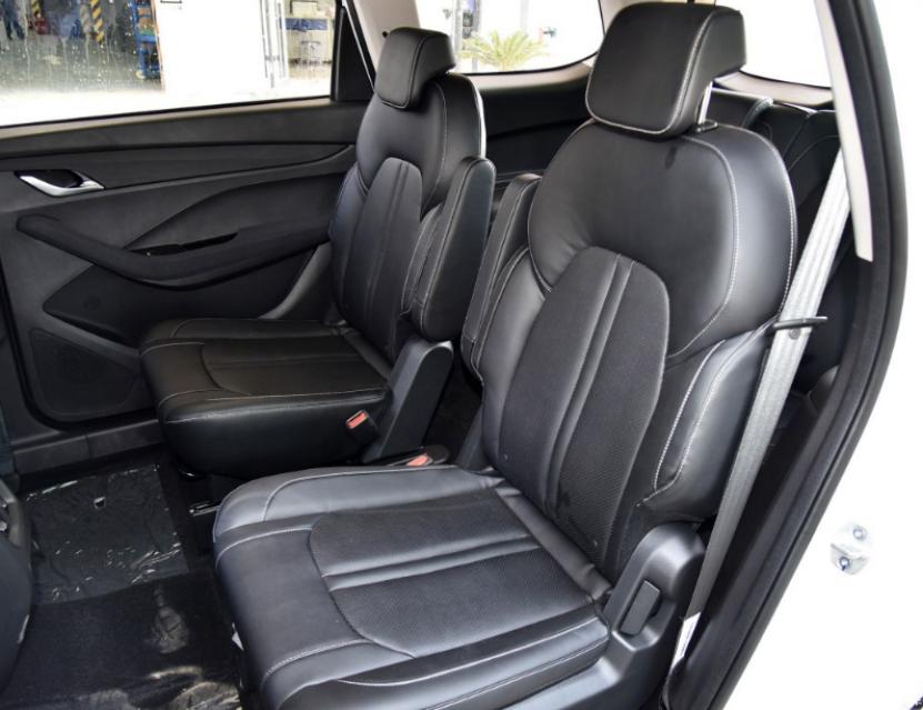 宝骏630有7座的吗,宝骏630几款车型有什么区别