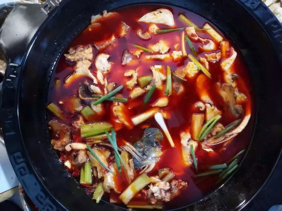 到重庆吃四川火锅,到重庆吃火锅重庆的火锅香